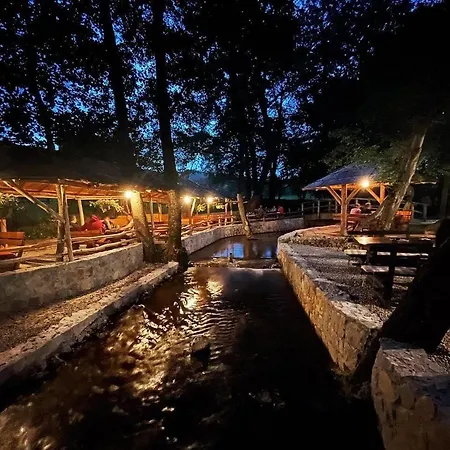 Feriehus Etno Zona Oaza Mira